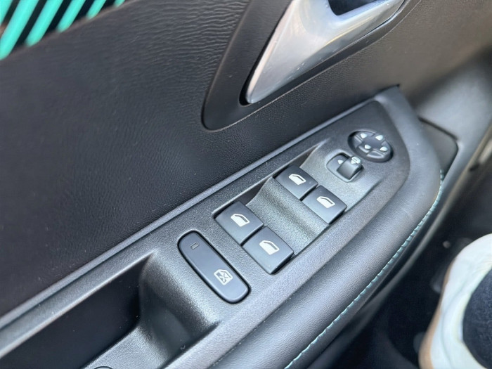 Peugeot 208 BUSINESS ELECTRIQUE Electrique 50 kWh 136ch Allure Business