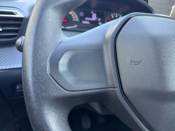 Peugeot 208 PureTech 75 S&S BVM5 Like