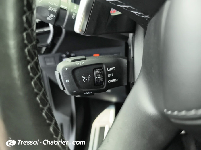 DS DS7 CROSSBACK Hybride E-Tense 225 EAT8 Rivoli