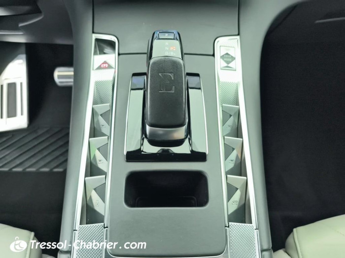 DS DS7 CROSSBACK Hybride E-Tense 225 EAT8 Rivoli