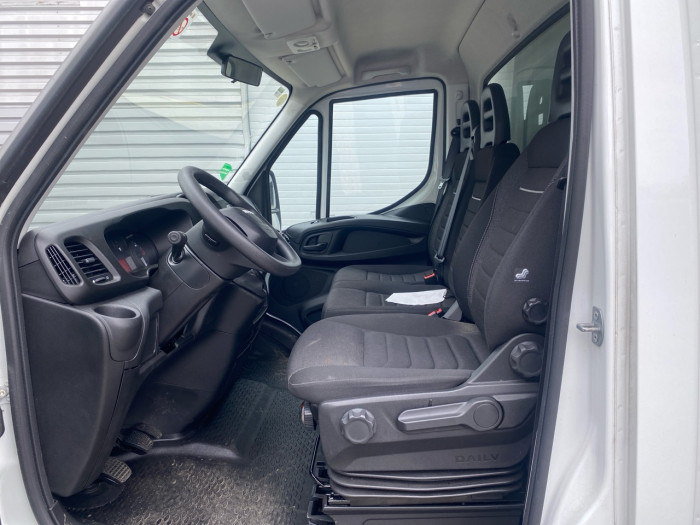 IVECO Daily CCb 35C16H empattement 4100 3.0