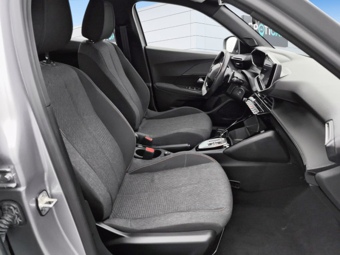 Peugeot 2008 Hybrid 136 e-DCS6 Allure