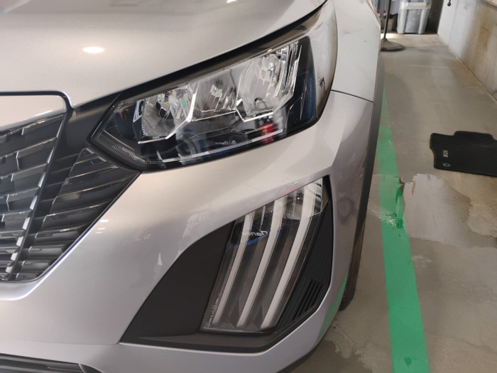 Peugeot 2008 Hybrid 136 e-DCS6 Style