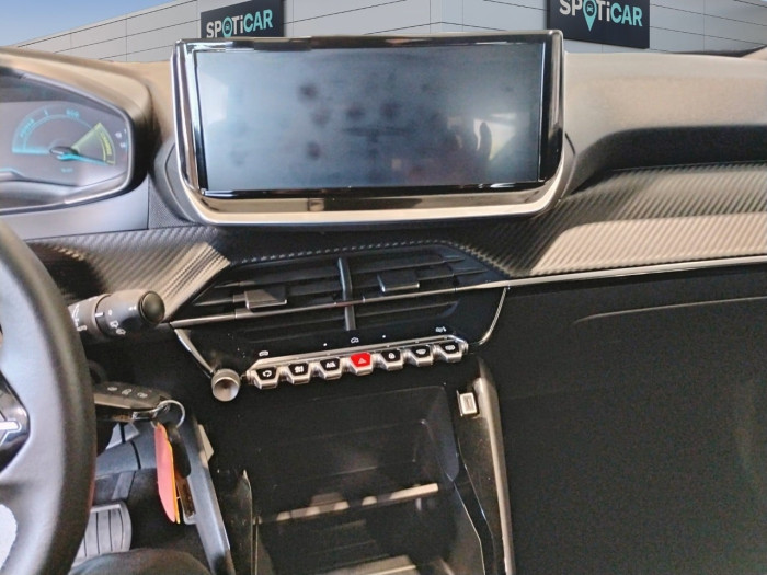 Peugeot 2008 Hybrid 136 e-DCS6 Style