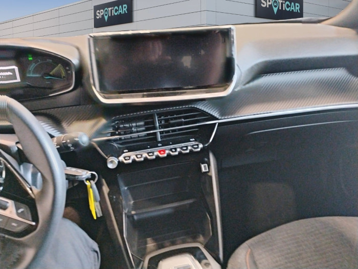 Peugeot 2008 Hybrid 136 e-DCS6 Style