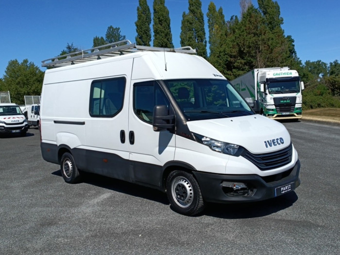 IVECO Daily 35S Fg 35S18H V12