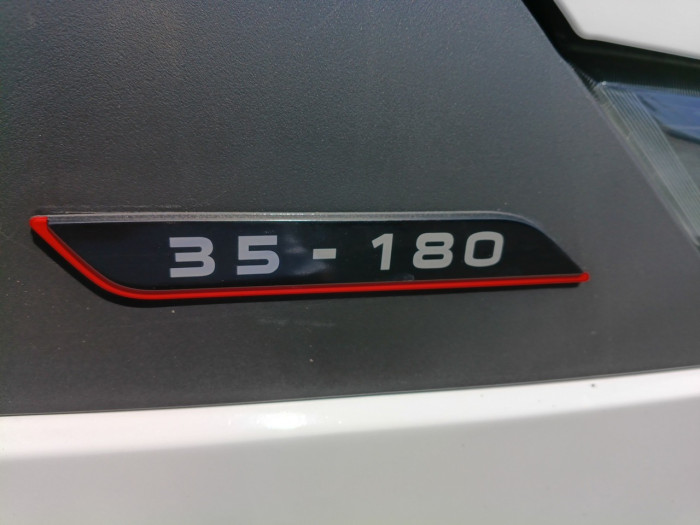 IVECO Daily 35S Fg 35S18H V12