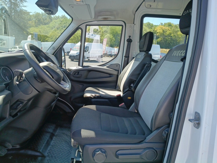 IVECO Daily 35S Fg 35S18H V12