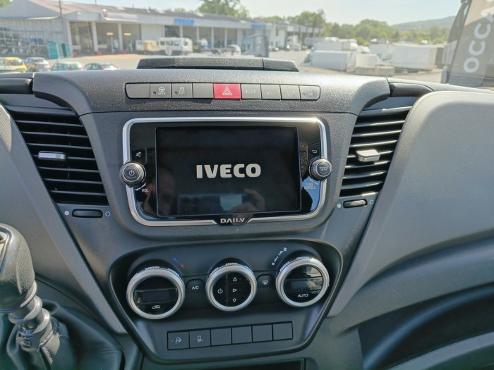 IVECO Daily 35S Fg 35S18H V12