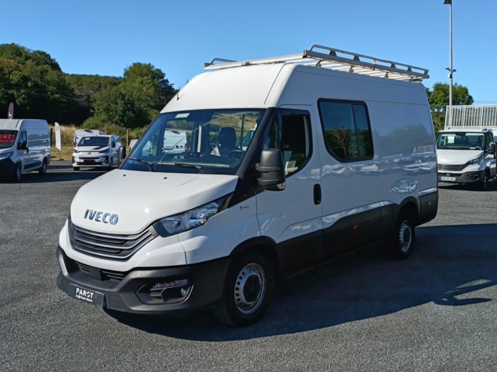 IVECO Daily 35S Fg 35S18H V12