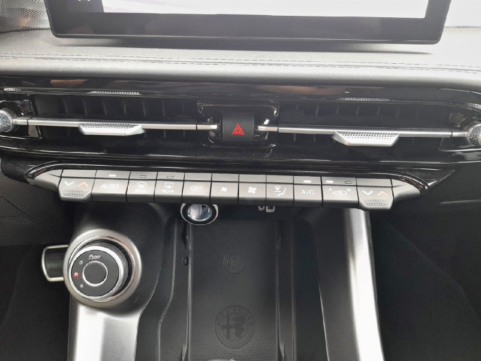 Alfa Romeo Tonale 1.3 Hybride Rechargeable PHEV 280ch AT6 Q4 Edizione Speciale