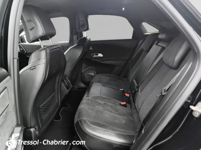 DS DS7 CROSSBACK BlueHDi 130 EAT8 Performance Line