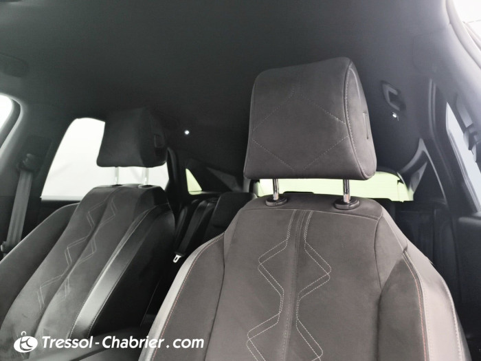 DS DS7 CROSSBACK BlueHDi 130 EAT8 Performance Line