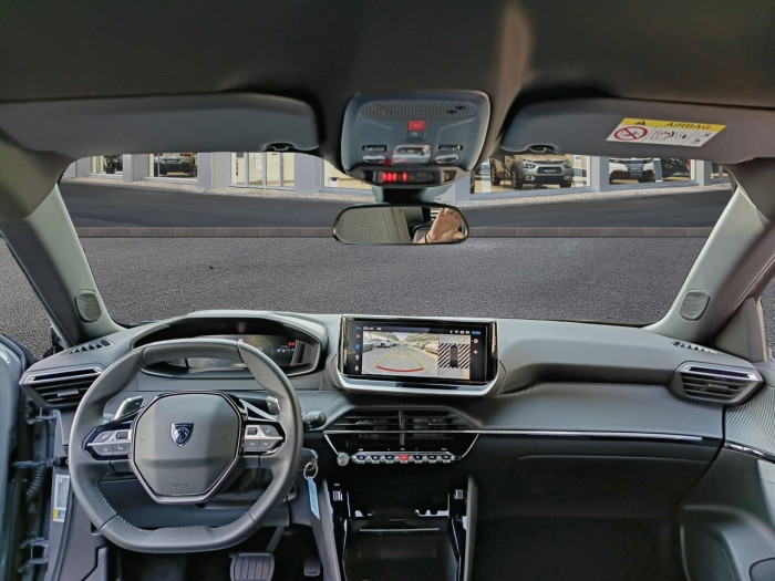 Peugeot 2008 PureTech 130 S&S EAT8 Allure
