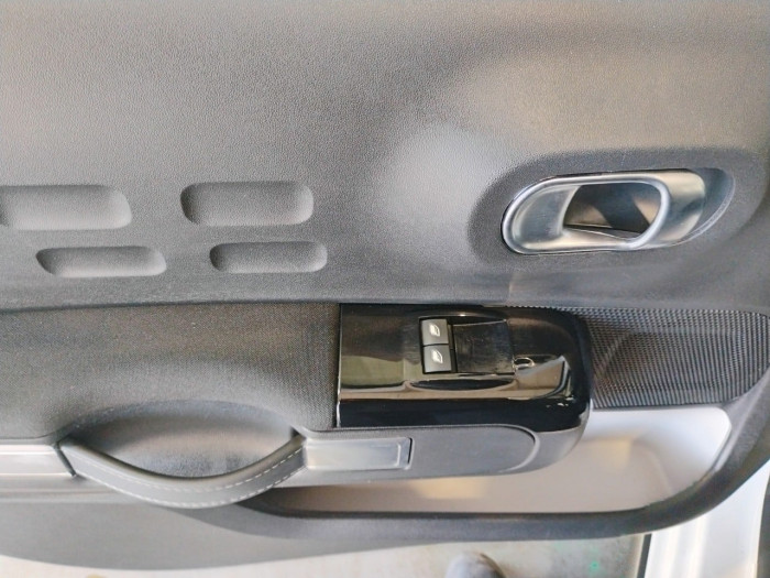 Citroën C3 PureTech 83 S&S BVM5 Shine