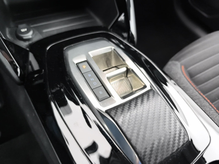 Peugeot 208 ELECTRIQUE 50 kWh 136ch Like