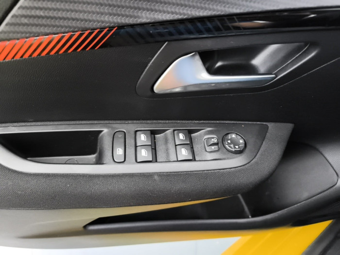 Peugeot 208 ELECTRIQUE 50 kWh 136ch Like