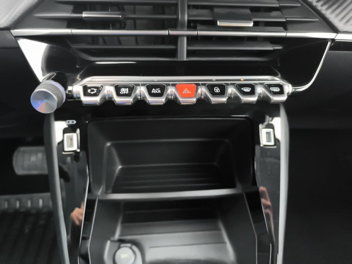 Peugeot 208 ELECTRIQUE 50 kWh 136ch Like
