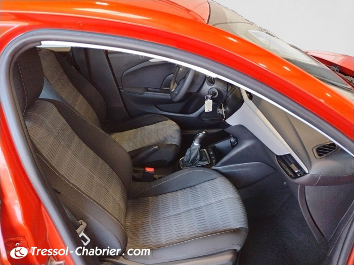 Opel CORSA 1.2 75 ch BVM5 Design & Tech