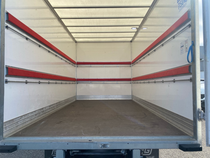 IVECO Daily CCb 35C16H empattement 4100 3.0