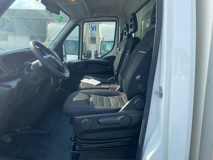 IVECO Daily CCb 35C16H empattement 4100 3.0