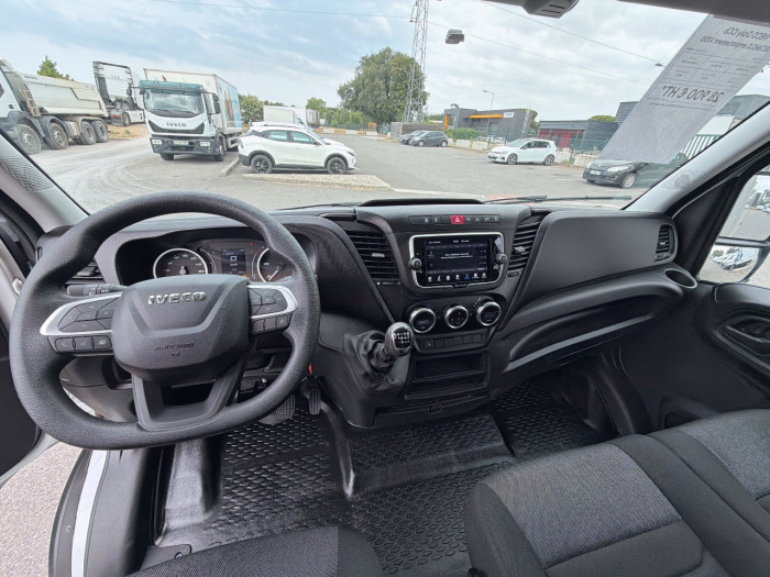 IVECO Daily CCb 35C16H3.0 empattement 4100