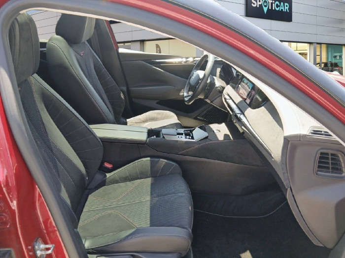 DS DS 4 Hybride E-Tense 225 EAT8 Performance Line