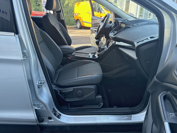 Ford Kuga 1.5 TDCi 120ch Stop&Start Titanium 4x2 Euro6.2