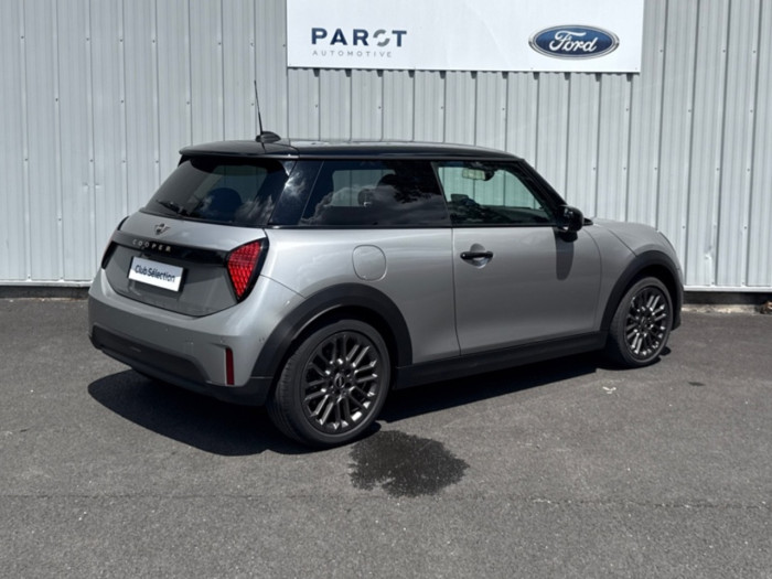MINI Cooper 3 Portes C 156ch Classic DKG7