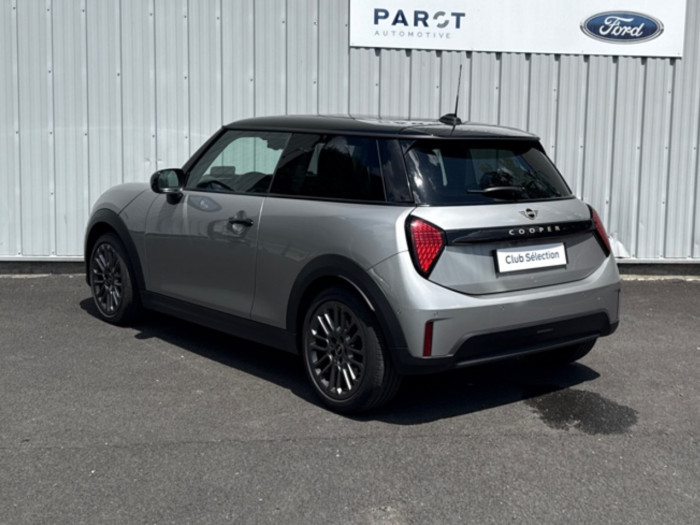 MINI Cooper 3 Portes C 156ch Classic DKG7