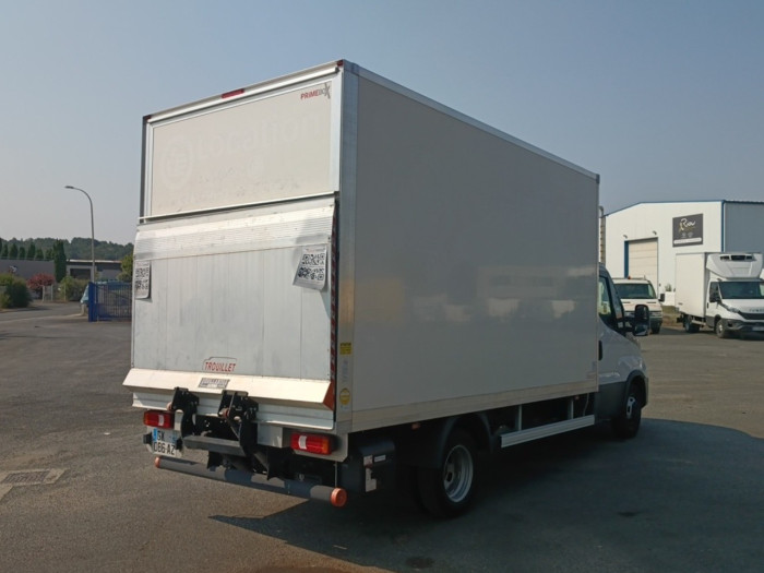 IVECO Daily CCb 35C16H empattement 4100 3.0