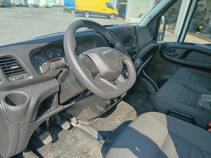 IVECO Daily CCb 35C16H empattement 4100 3.0