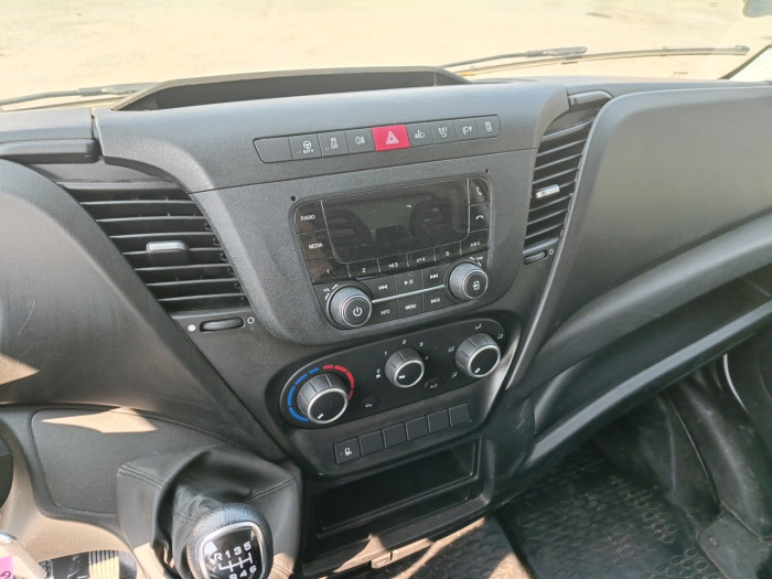 IVECO Daily CCb 35C16H empattement 4100 3.0