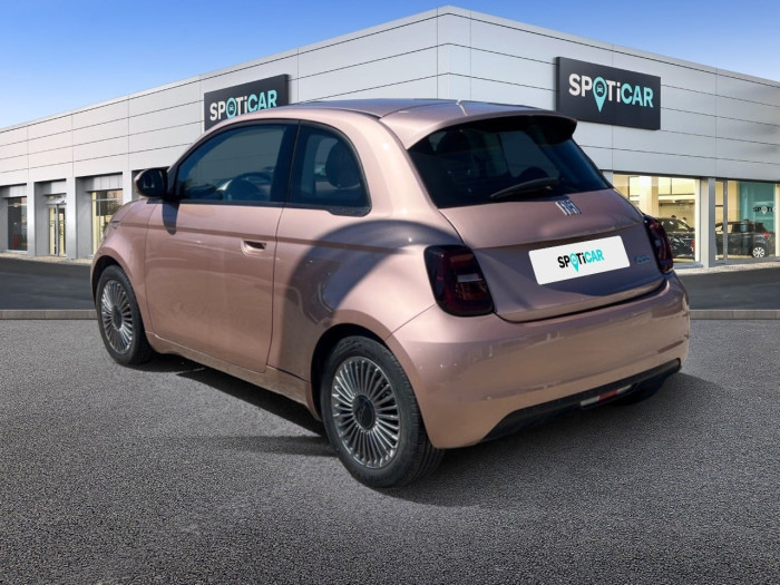Fiat 500e BERLINE MY22 SERIE 1 STEP 2 500 e 95 ch Icône