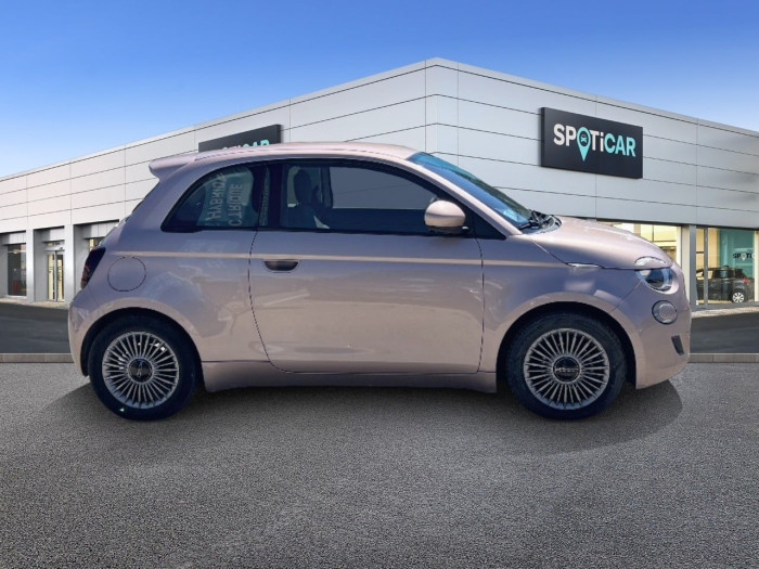 Fiat 500e BERLINE MY22 SERIE 1 STEP 2 500 e 95 ch Icône