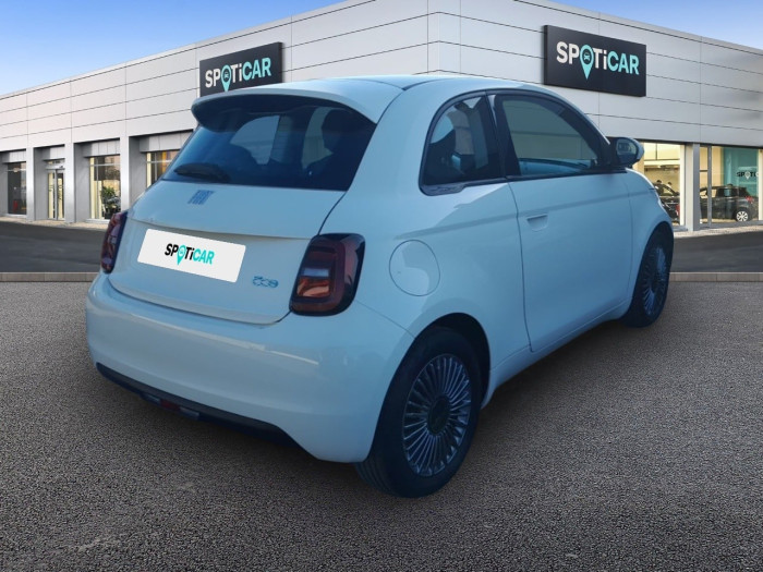 Fiat 500e BERLINE MY22 SERIE 1 STEP 2 500 e 95 ch Icône