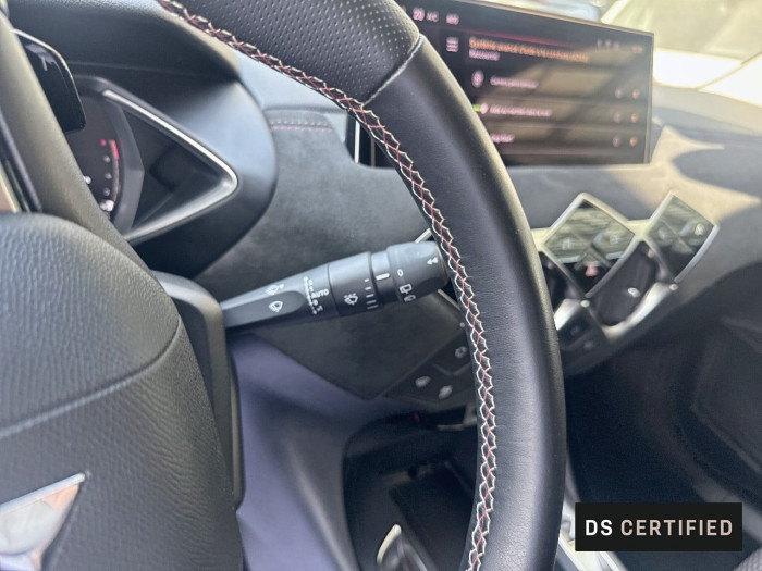 DS DS 3 PureTech 130 EAT8 Performance Line