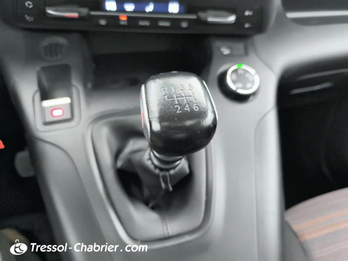 Opel COMBO LIFE L1H1 1.5 Diesel 130 ch Start/Stop Innovation
