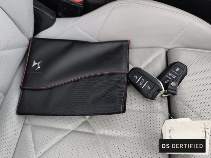 DS DS 7 Hybride Rechargeable E-Tense 300 EAT8 4x4 Esprit de Voyage