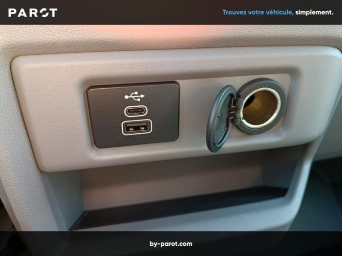 Ford Transit Custom Fg 320 L1H1 2.5 Duratec 232ch Hybride rechargeable Limited CVT