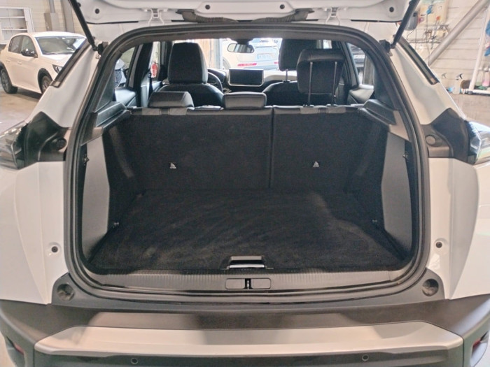 Peugeot 2008 PureTech 100 S&S BVM6 Allure
