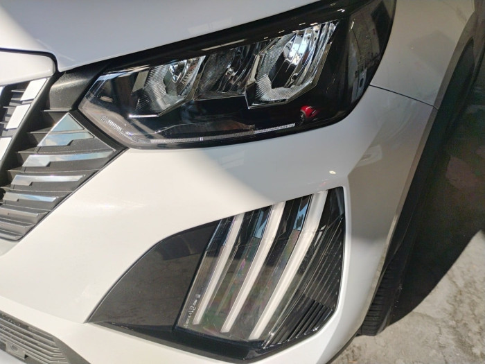 Peugeot 2008 PureTech 100 S&S BVM6 Allure