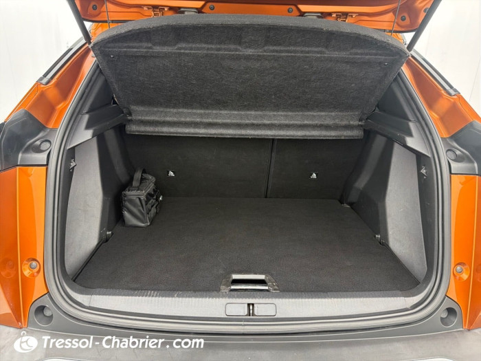 Peugeot 2008 BlueHDi 130 S&S EAT8 GT Line