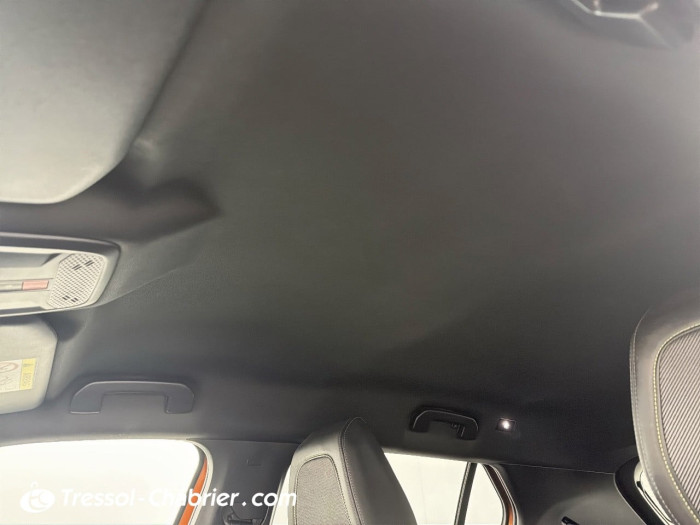 Peugeot 2008 BlueHDi 130 S&S EAT8 GT Line