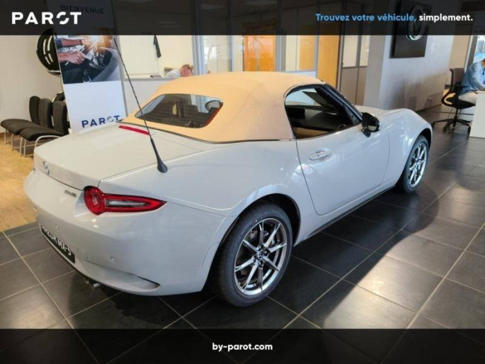 Mazda MX-5 ROADSTER Nouveau 1.5L SKYACTIV-G 132 ch Kazari