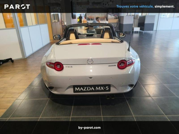 Mazda MX-5 ROADSTER Nouveau 1.5L SKYACTIV-G 132 ch Kazari