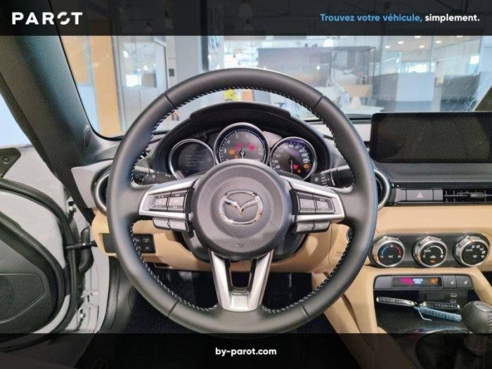 Mazda MX-5 ROADSTER Nouveau 1.5L SKYACTIV-G 132 ch Kazari