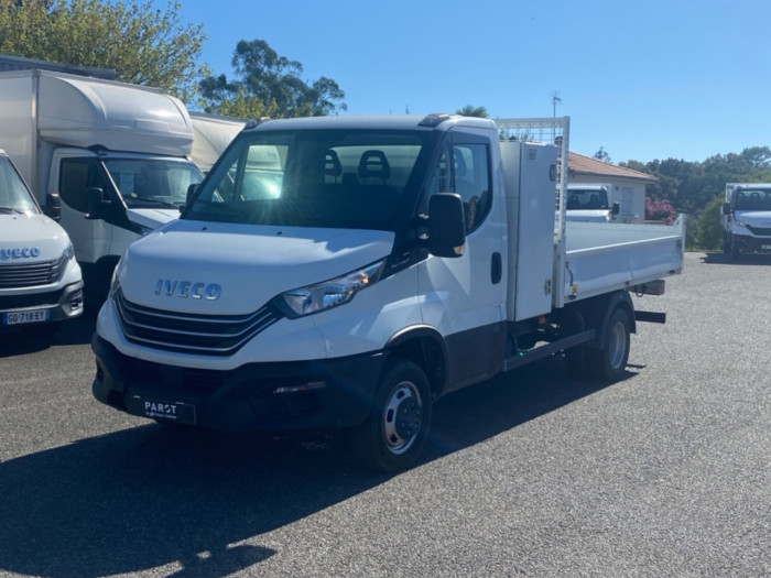 IVECO Daily CCb 35C14 empattement 3750 Hi-Matic