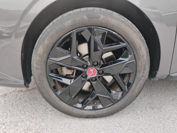 DS DS 4 Hybride E-Tense 225 EAT8 Performance Line
