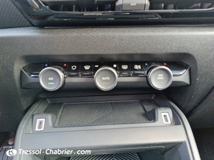 Citroën C4 BlueHDi 130 S&S EAT8 Shine